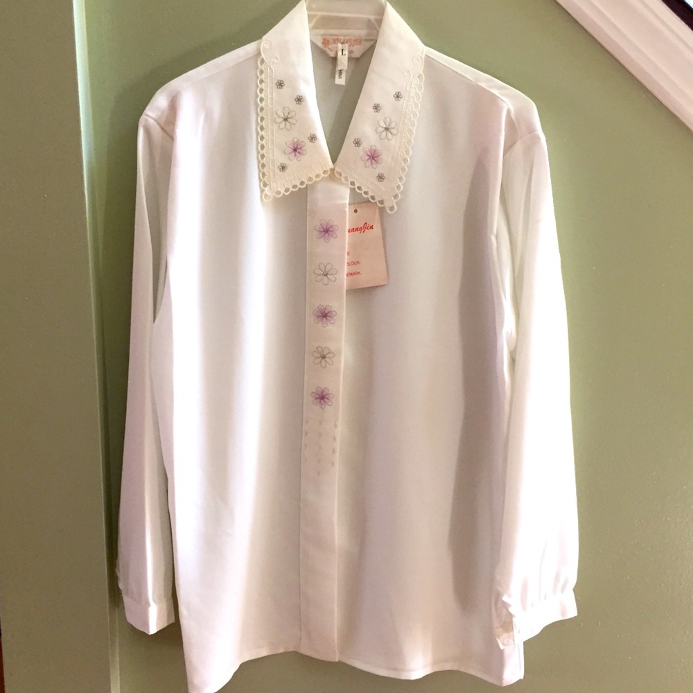 Vintage, Women’s long sleeve blouse